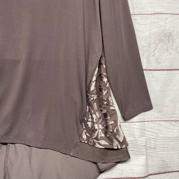 Logo Lori Goldstein Tunic Top Size L Red Asher Velvet Burnout High Low size XL - Picture 5 of 13